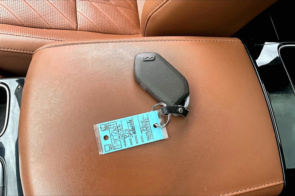 Used 2023 Kia Telluride SX X-Pro AWD/4WD image 35