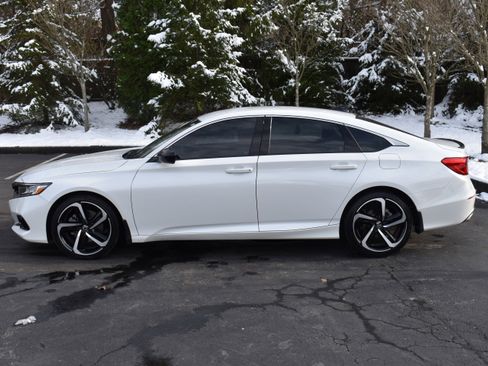 Certified 2022 Honda Accord Sport image 26