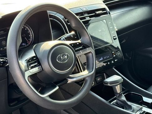 Used 2024 Hyundai Santa Cruz SEL FWD image 16