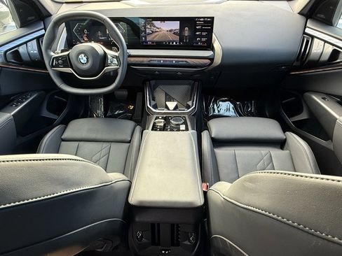 Used 2025 BMW X3 xDrive30i w/ Convenience Package image 33