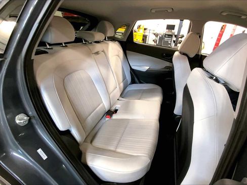 Used 2023 Hyundai Kona SEL image 20