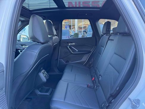 Used 2025 BMW X1 xDrive28i image 12