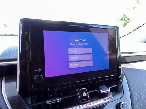 Certified 2023 Toyota Corolla Cross XLE FWD image 19