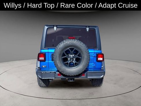 Used 2025 Jeep Wrangler Sport image 8