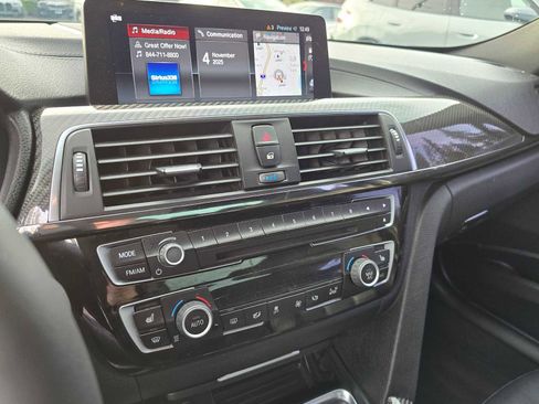 Used 2018 BMW M3 image 57