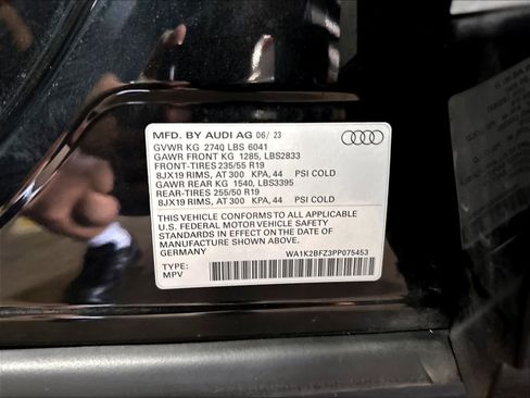 Used 2023 Audi Q4 e-tron Premium w/ Convenience Package AWD/4WD image 35