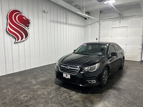 Used 2019 Subaru Legacy 2.5i Premium AWD/4WD image 1