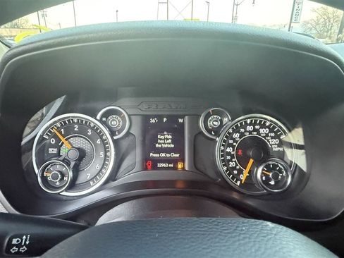 Used 2020 RAM 1500 Tradesman AWD/4WD image 25