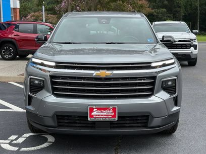 New 2026 Chevrolet Traverse LT w/ Driver Confidence Package