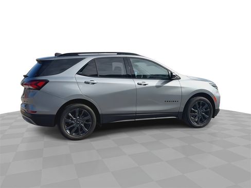 Used 2024 Chevrolet Equinox RS image 9