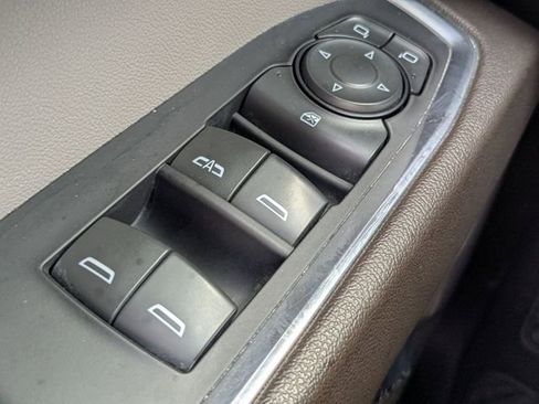 Used 2022 Chevrolet Silverado 1500 RST w/ Z71 Off-Road Package image 22