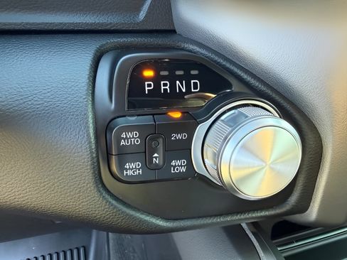 Used 2022 RAM 1500 Laramie AWD/4WD image 20