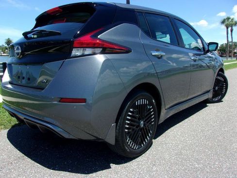 Used 2023 Nissan Leaf SV Plus FWD image 12