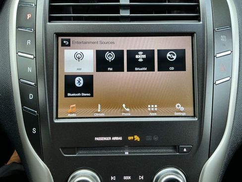 Used 2019 Lincoln MKC Premiere AWD/4WD image 22