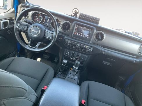 Used 2021 Jeep Gladiator Sport AWD/4WD image 10