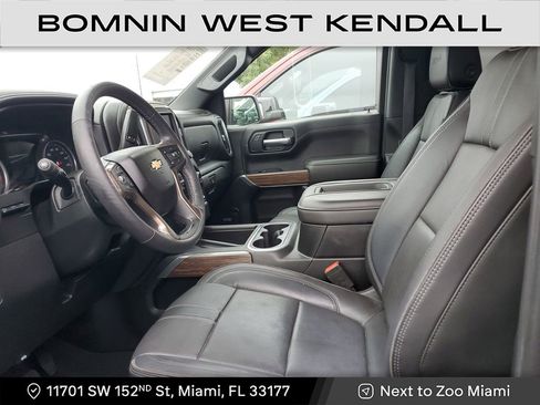 Used 2019 Chevrolet Silverado 1500 High Country w/ Technology Package image 12