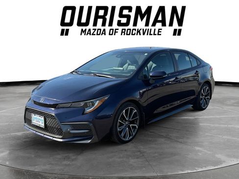 Used 2020 Toyota Corolla SE image 2