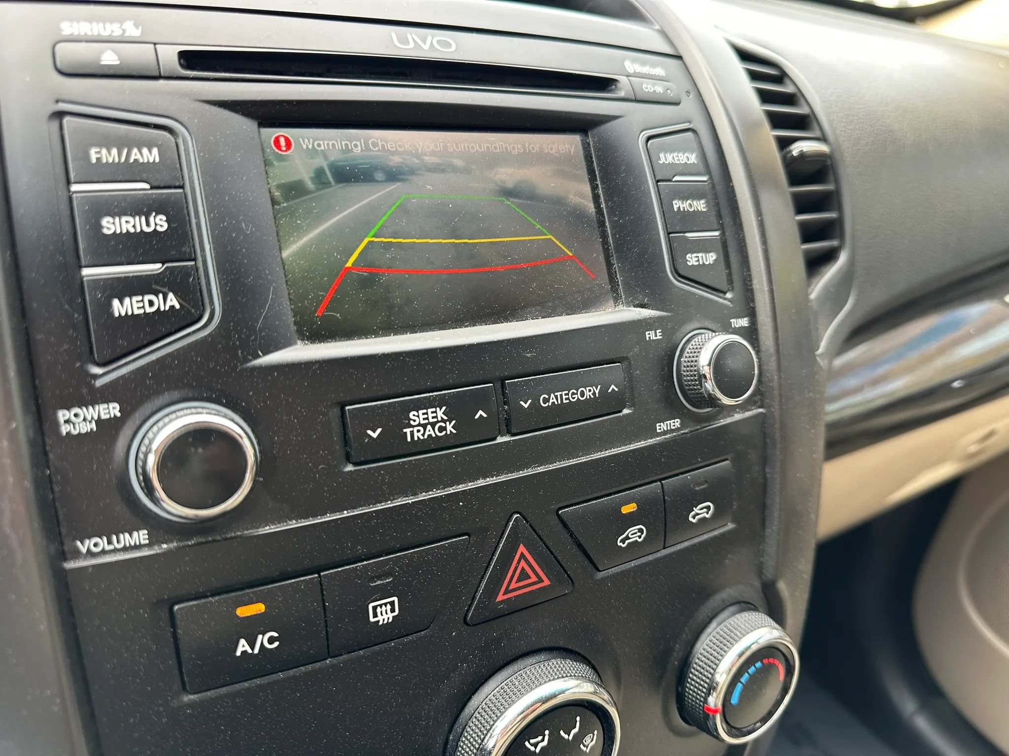 Used 2013 Kia Sorento LX w/ Convenience Pkg FWD image 23