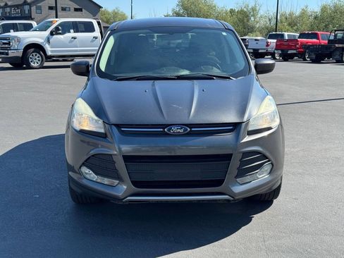 Used 2015 Ford Escape SE AWD/4WD image 2