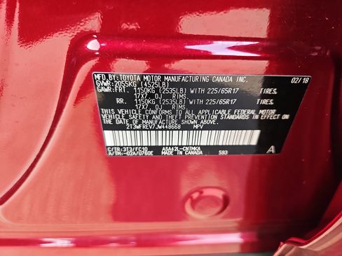 Used 2018 Toyota RAV4 XLE image 38