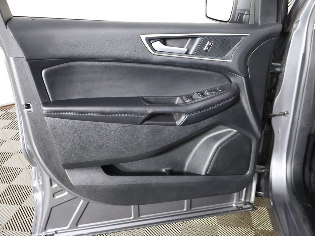 Used 2024 Ford Edge SEL w/ Convenience Package AWD/4WD image 21