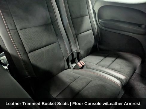 Used 2025 Dodge Durango GT AWD/4WD image 33