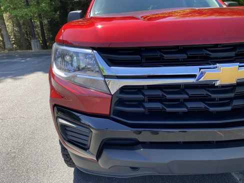 Used 2021 Chevrolet Colorado W/T w/ WT Convenience Package image 14