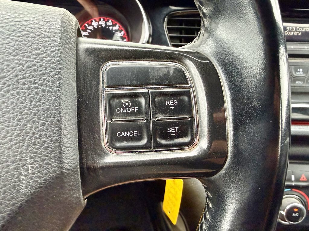 Used 2015 Dodge Dart SXT w/ Rallye Appearance Group FWD image 16