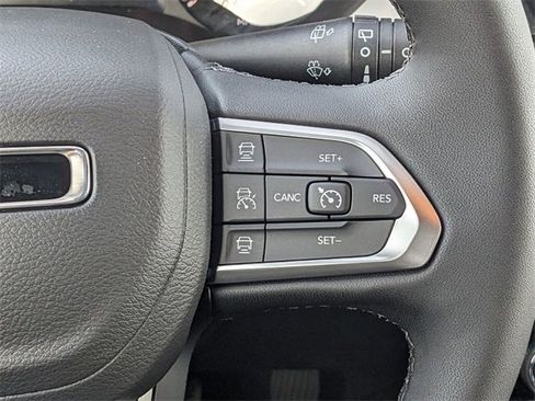 New 2025 Jeep Compass Limited w/ Sun & Sound Group image 18