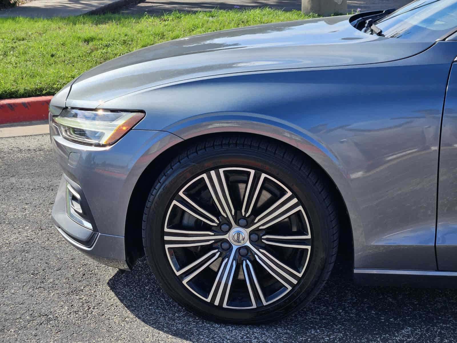 Used 2019 Volvo S60 T6 Inscription AWD/4WD image 8