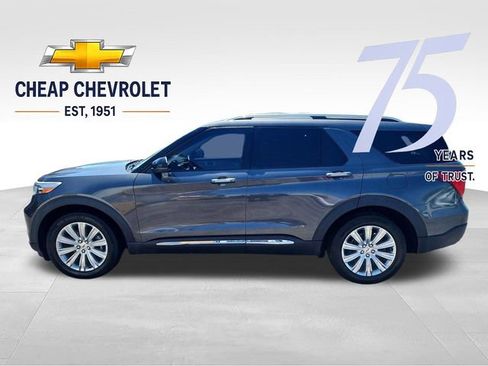Used 2020 Ford Explorer Limited AWD/4WD image 2