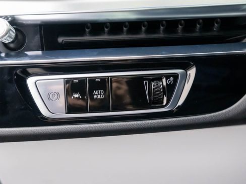 New 2026 Cadillac Lyriq Luxury image 19