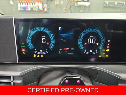 Used 2026 Hyundai Santa Fe SEL FWD image 19