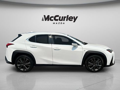 Used 2019 Lexus UX 200 F Sport w/ F Sport Premium Package FWD image 8