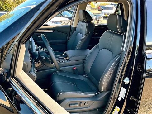 New 2025 Honda Pilot Elite image 9