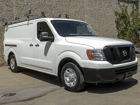 Used 2021 Nissan NV 1500 SV RWD image 8