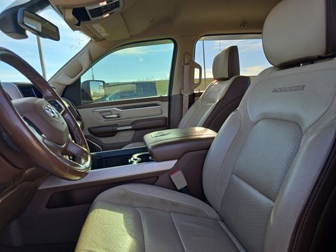 Used 2020 RAM 1500 Laramie image 22