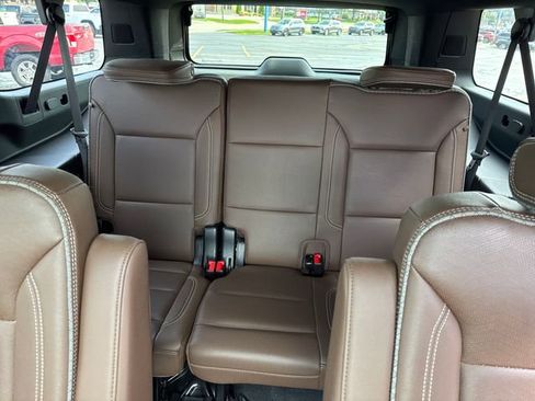 Used 2022 Chevrolet Suburban High Country w/ Max Trailering Package image 31