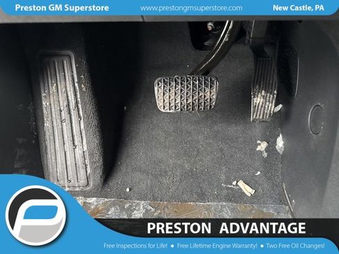 New 2026 GMC Terrain AT4 w/ Convenience Package III image 13