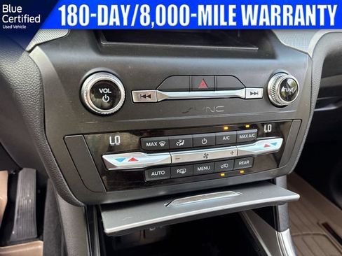 Used 2020 Ford Explorer XLT w/ Equipment Group 202A RWD image 28