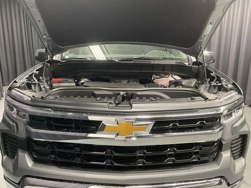 New 2026 Chevrolet Silverado 1500 LT AWD/4WD image 16