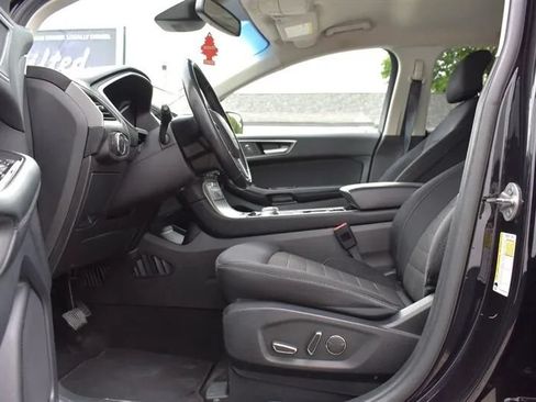 Used 2019 Ford Edge SEL FWD image 10