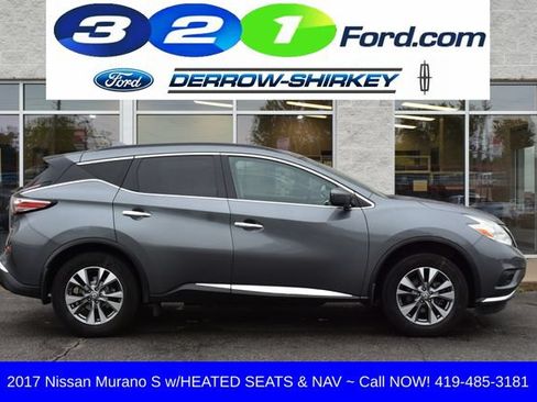 Used 2017 Nissan Murano S FWD image 3