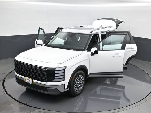 Certified 2026 Hyundai Palisade SEL AWD/4WD image 32