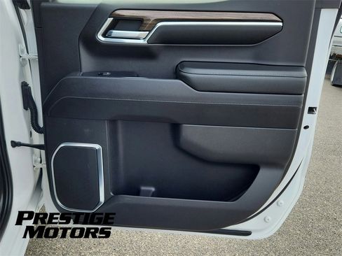 Used 2022 Chevrolet Silverado 1500 LT Trail Boss w/ Protection Package image 45