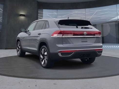 New 2026 Volkswagen Atlas Cross Sport SE AWD/4WD image 3