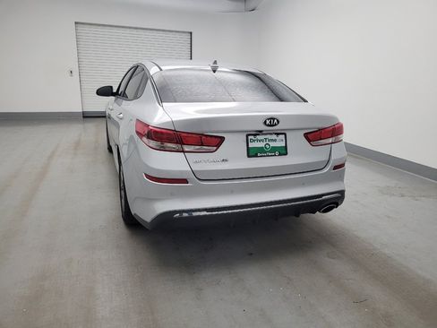 Used 2019 Kia Optima LX FWD image 5