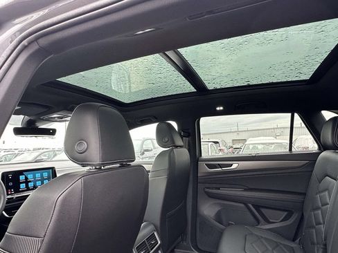 New 2026 Volkswagen Atlas Cross Sport SE AWD/4WD image 10