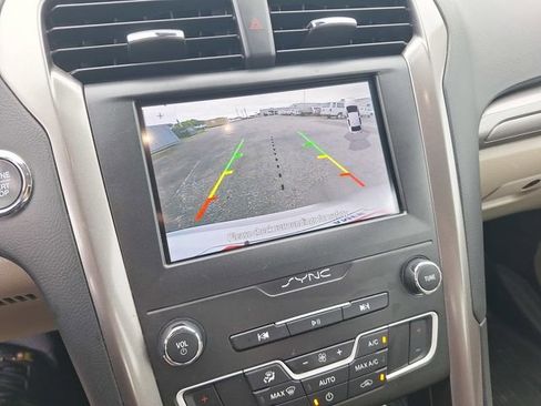 Used 2020 Ford Fusion SE w/ Fleet SE Value Package FWD image 25