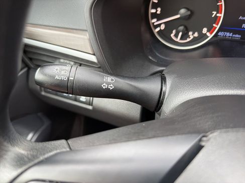 Used 2025 Nissan Altima 2.5 SV image 26